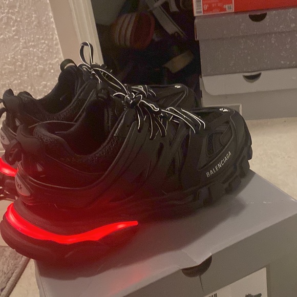 Balenciaga Track Runner Led - Picture 4 of 9